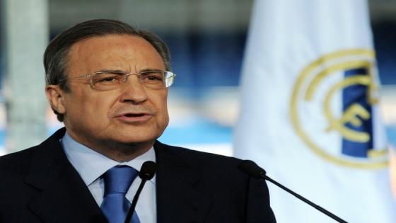 Newly appointed Spanish president of Real Madrid Florentino Perez (L) speaks during a press conference after he was sworn in as president of Real Madrid at Santiago Bernabeu stadium in Madrid on June 1, 2009. AFP PHOTO/JAVIER SORIANO. (Photo credit should read JAVIER SORIANO/AFP/Getty Images)