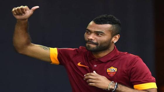 لويس فان جال يريد التعاقد مع اللاعب الانجليزي أشلي كول