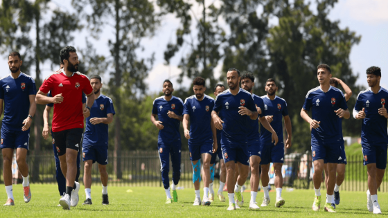 إدارة القطن الكاميروني تحفز لاعبيها قبل مواجهة الأهلي المصري
