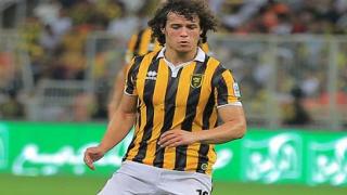 مسؤولو نادي الإتحاد السعودي ورهان بقاء العسيري وباجندوح ؟!