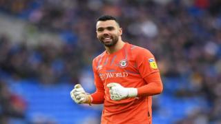 تشيلسي مهتم بخدمات حارس برينتفورد ديفيد رايا