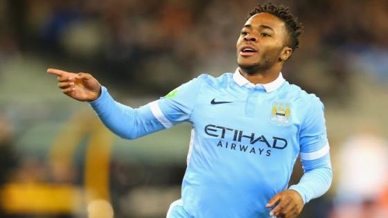 لاعب فريق مانشستر سيتي رحيم سترلينج يتعاقد مع معلمة موسيقية