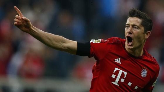 وكيل أعمال ليفاندوفسكي ينفي وجود إتصالات من ريال مدريد