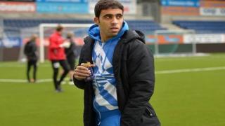 عودة مهاجم فريق الجيش القطري عبد الرازق حمد الله