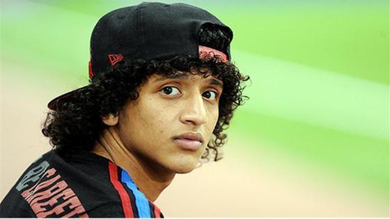 آخر اخبار الهلال السعودي اليوم : مجلس الادارة يتعاقد مع عمر عبد الرحمن الملقب “بعموري” ؟