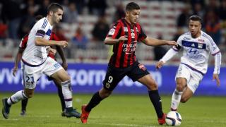 نيس الفرنسي يفوز بنتيجة عريضة على أولمبيك ليون