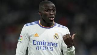 فيرلاند ميندي قد يكون حاضرا أمام ليفربول مع ريال مدريد