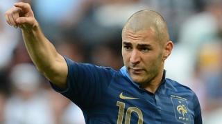 آخر أخبار ريال مدريد اليوم: كريم بزيمة مهاجم فريق ريال مدريد يتعرض لحملة من رئيس الوزراء الفرنسي