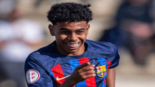 تشافي يخطط لتوجيه ورعاية لامين يامال