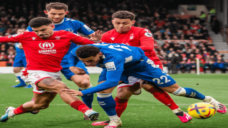 التعادل يحسم مواجهة نوتينغهام فورست وإيفرتون في الدوري الإنجليزي