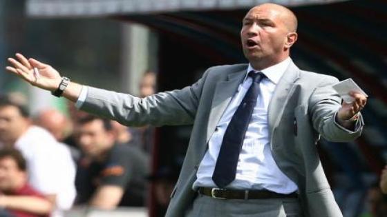 الإتفاق مع والتر زينغا لتدريب نادي الشعب الإماراتي